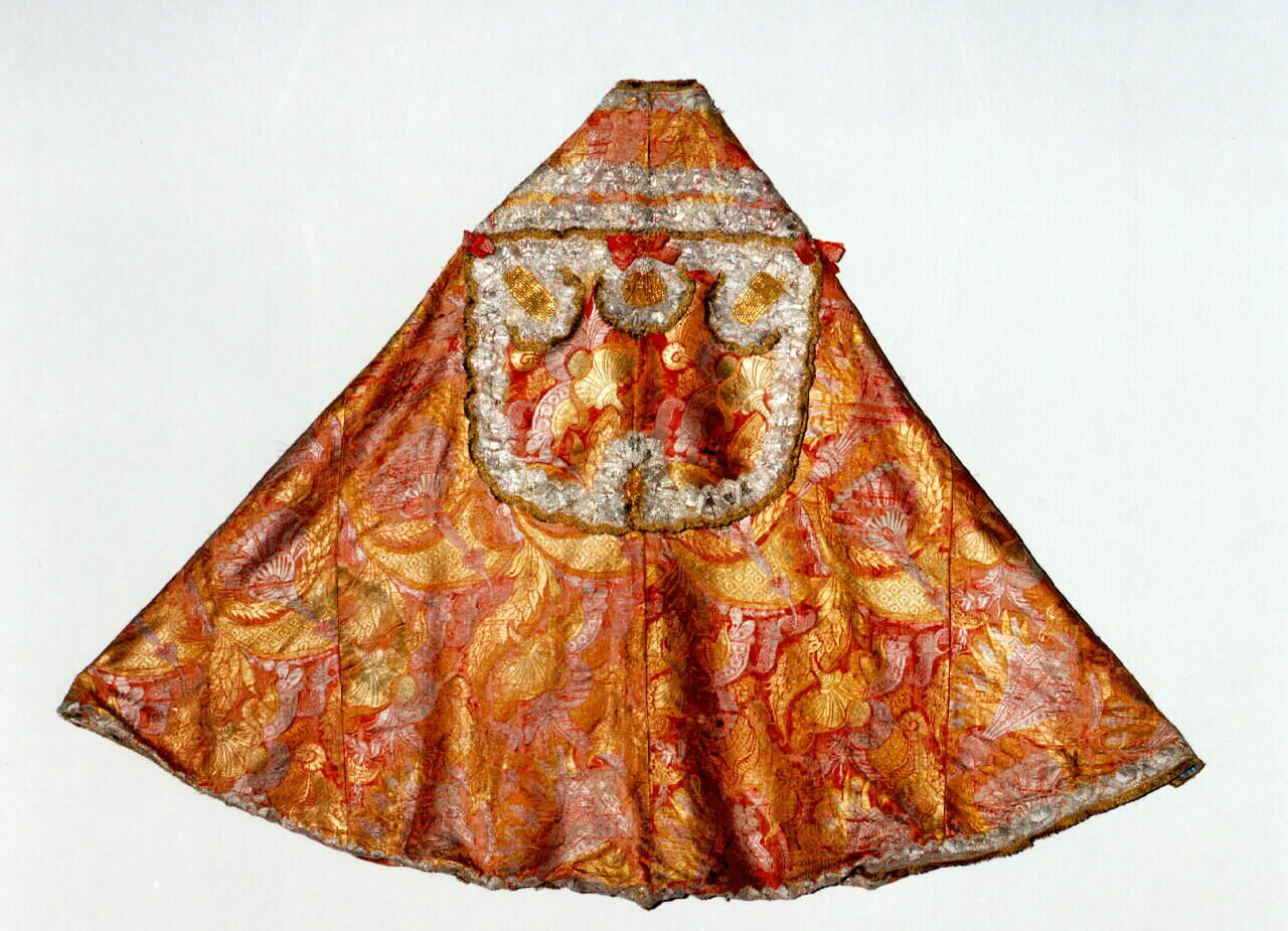 piviale - manifattura siciliana (Seconda metà sec. XIX)