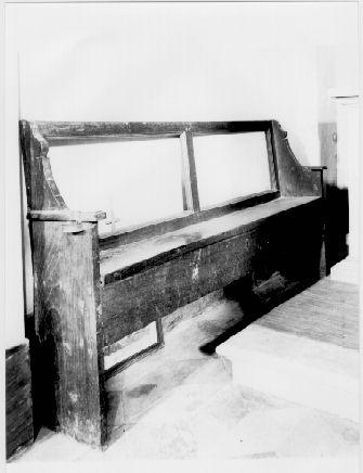 cassapanca - ambito versiliese (fine sec. XVII)