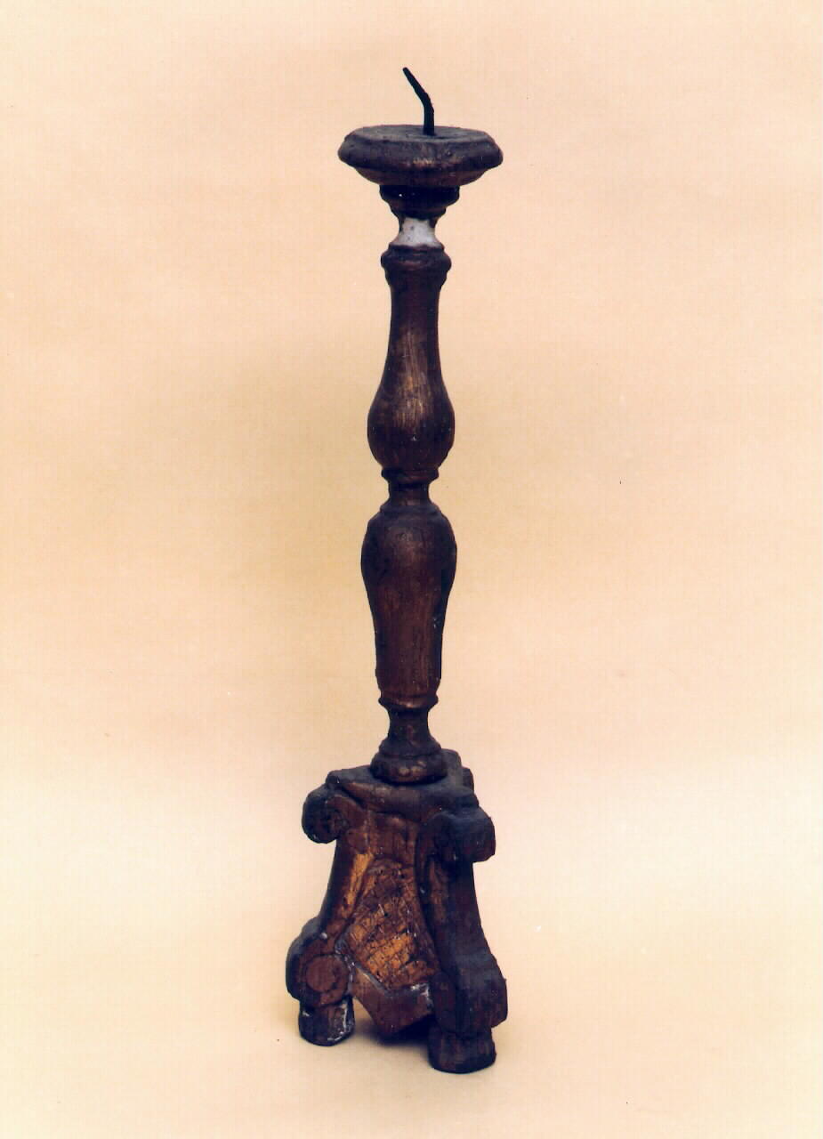 candeliere d'altare - produzione siciliana (Seconda metà sec. XIX)