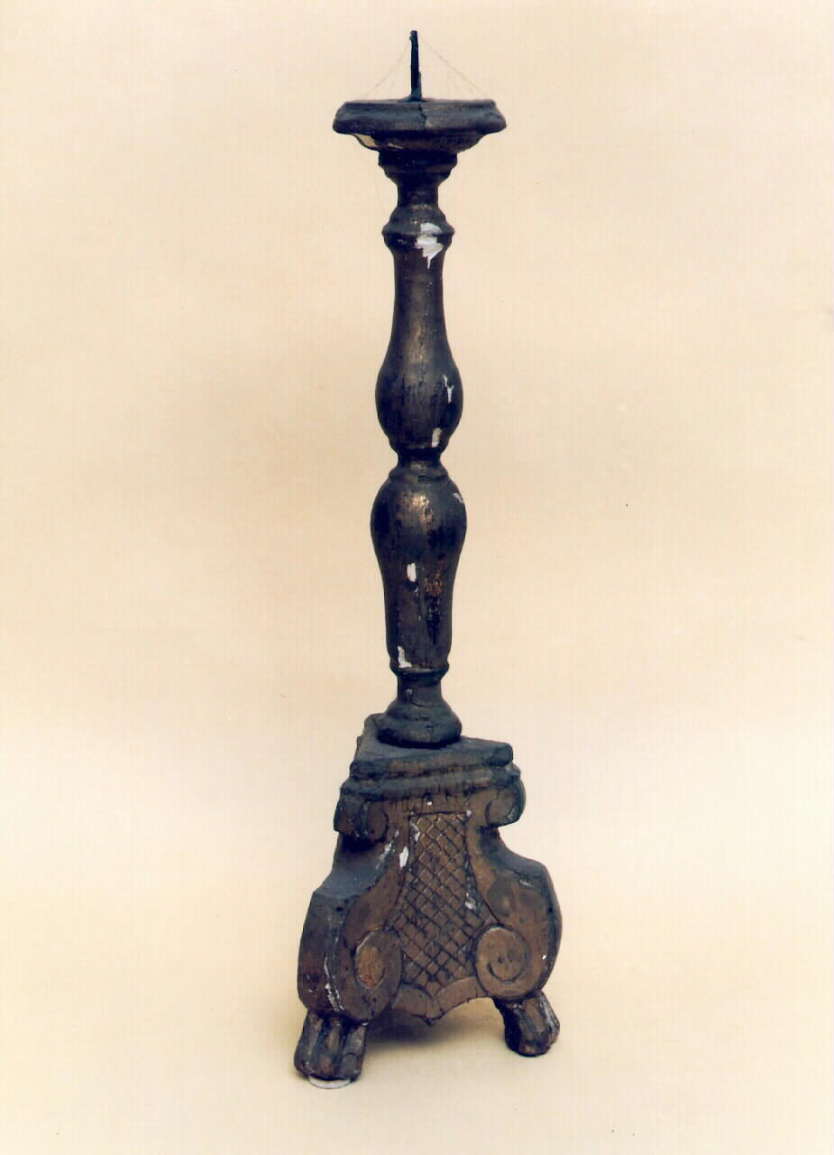 candeliere d'altare - produzione siciliana (Seconda metà sec. XIX)