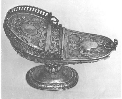 navicella portaincenso - a galeone di Razzuoli Luigi (sec. XVII)