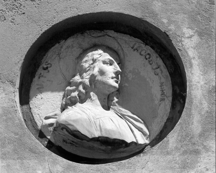 San Jacopo (rilievo) di Pochini Vittorio (sec. XX)