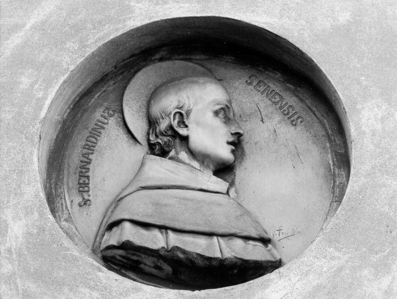 SAN BERNARDINO DA SIENA (rilievo) di Pochini Vittorio (sec. XX)