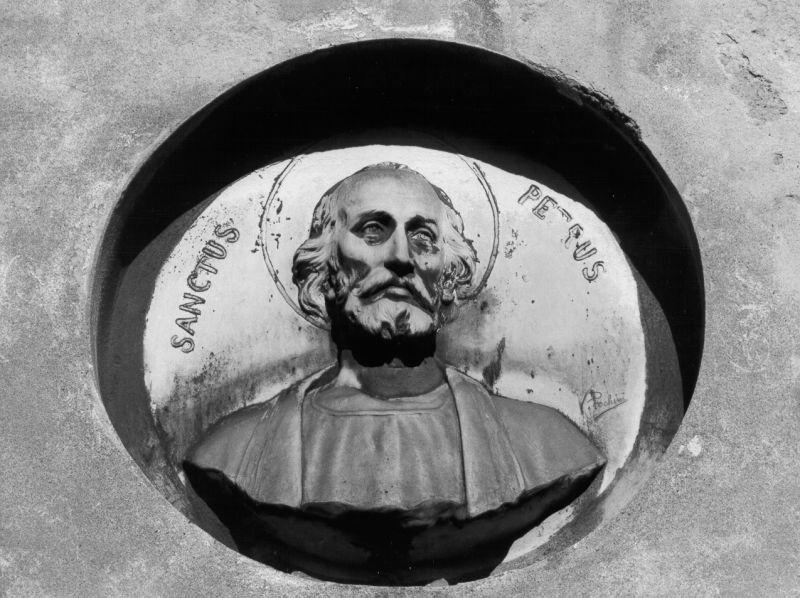 SAN PIETRO (rilievo) di Pochini Vittorio (sec. XX)