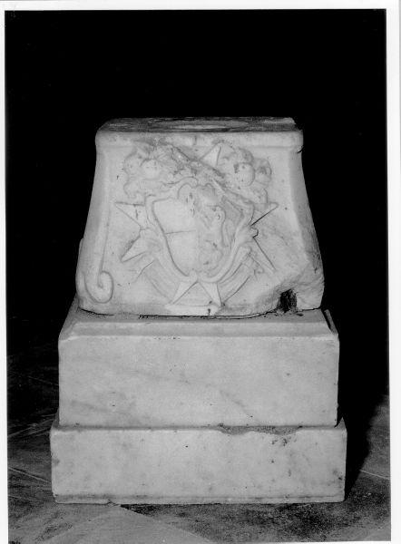 base - bottega toscana (sec. XVIII)
