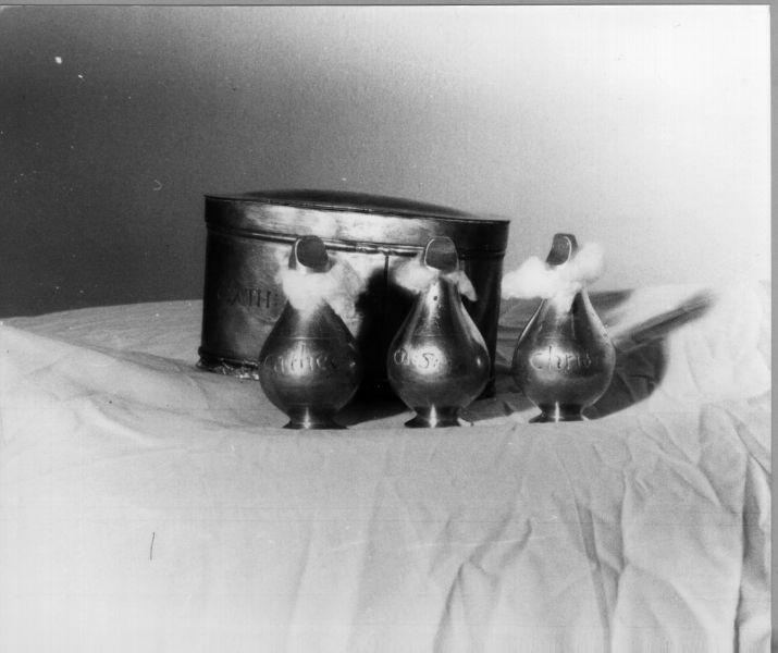 vasetti per oli santi - bottega toscana (prima metà sec. XVIII)