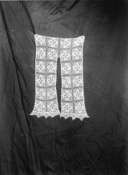 conopeo - manifattura toscana (inizio sec. XX)