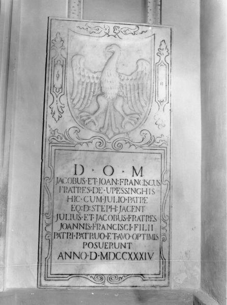 lastra tombale - ambito toscano (sec. XVIII)