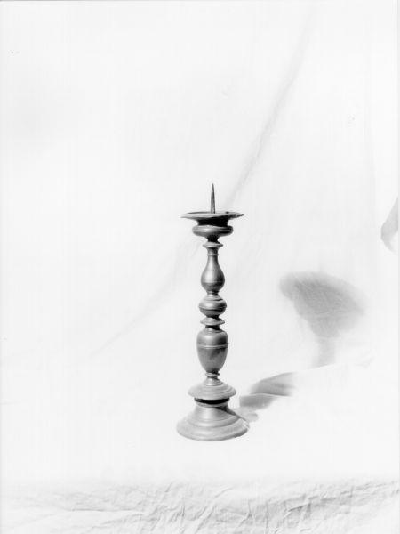 candeliere, serie - bottega italiana (sec. XVII)