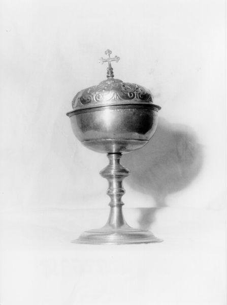 pisside - bottega toscana (prima metà sec. XVIII)