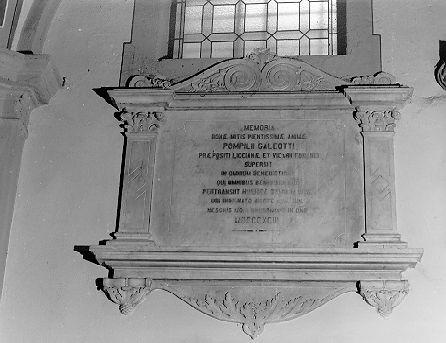 lapide commemorativa - bottega apuana (sec. XIX)