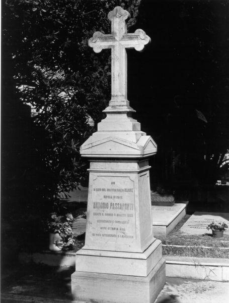 monumento funebre - ambito toscano (seconda metà sec. XIX)