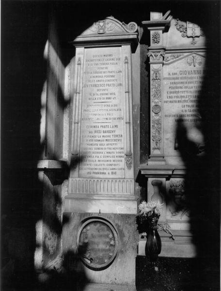 lapide tombale - bottega toscana (seconda metà sec. XIX)