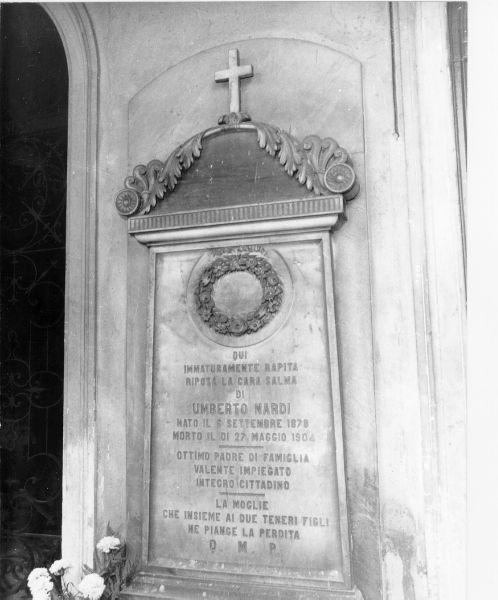 lapide tombale - bottega toscana (primo quarto sec. XX)