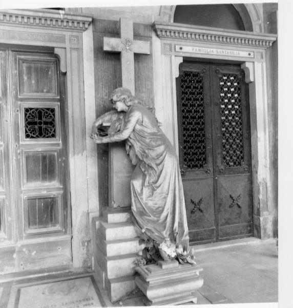 monumento funebre di Beretta Giovanni (primo quarto sec. XX)