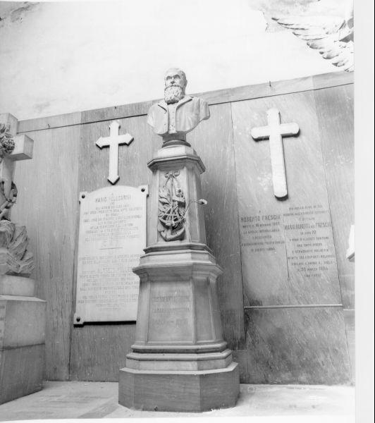 monumento funebre di Becucci G (primo quarto sec. XX)