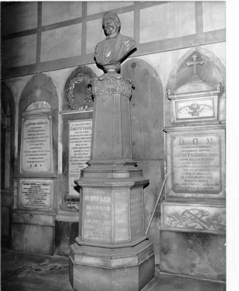 monumento funebre - bottega toscana (ultimo quarto sec. XIX)