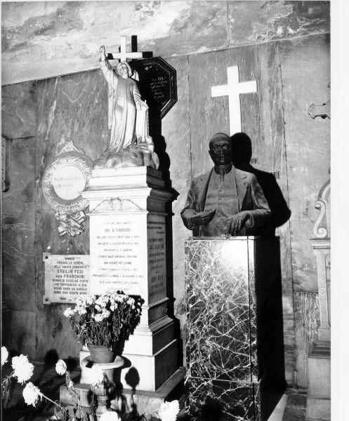 monumento funebre - bottega toscana (fine sec. XIX)