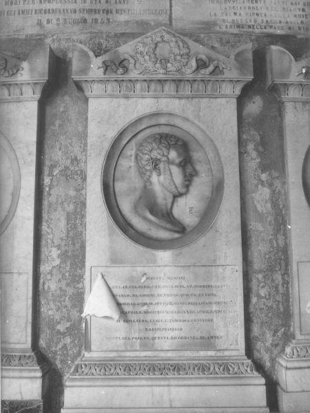 monumento funebre di Guerrazzi Temistocle (metà sec. XIX)