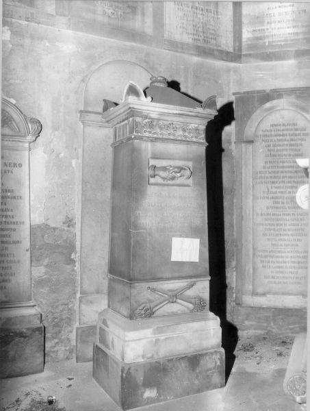 monumento funebre - bottega toscana (metà sec. XIX)