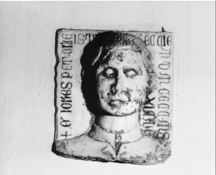 lapide tombale, frammento - ambito toscano (sec. XV)