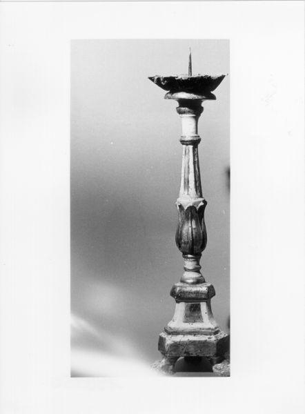 candeliere, opera isolata - bottega toscana (sec. XIX)