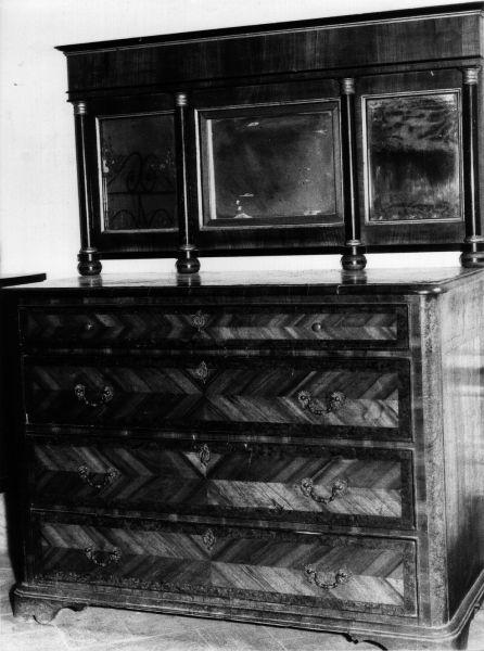 cassettone, opera isolata - bottega italiana (inizio sec. XIX)