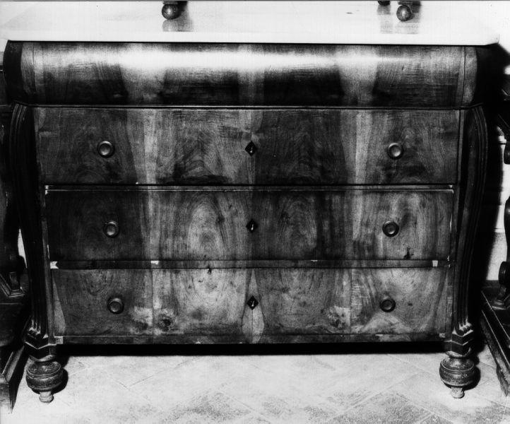 cassettone, opera isolata - manifattura italiana (fine sec. XIX)