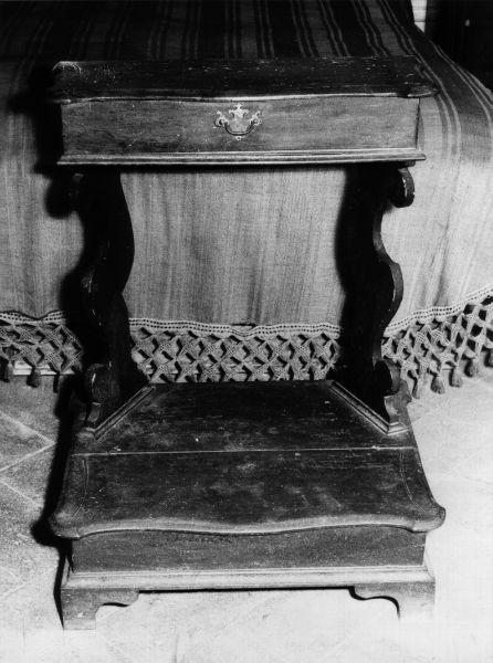 inginocchiatoio, opera isolata - manifattura italiana (metà sec. XIX)