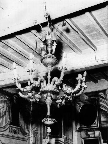 lampadario - a bracci, opera isolata - manifattura veneta (fine/inizio secc. XIX/ XX)