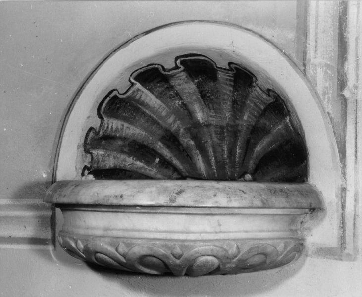 acquasantiera da parete, opera isolata - ambito toscano (sec. XVII)