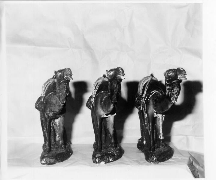 statuetta di presepio, insieme - ambito pisano (seconda metà sec. XIX)