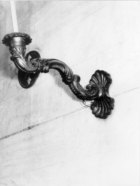 candeliere da parete, serie - manifattura toscana (prima metà sec. XX)