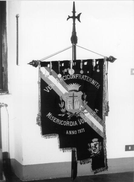 portastendardo, opera isolata - bottega toscana (sec. XIX)