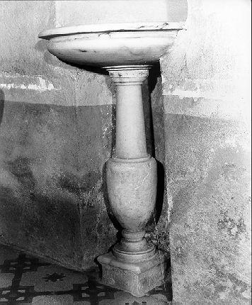 acquasantiera - a fusto - bottega italiana (sec. XVIII)