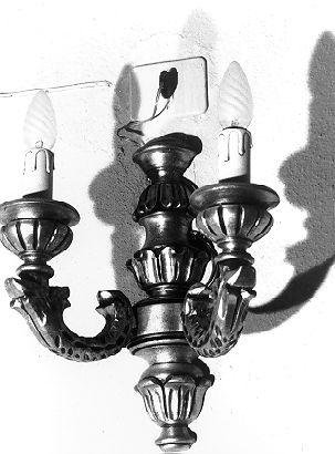 candeliere da parete, serie - bottega toscana (fine/inizio secc. XIX/ XX)