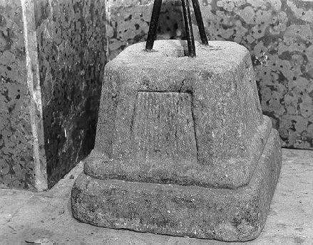 base per croce - bottega toscana (sec. XVIII)