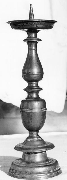 candeliere, serie - bottega italiana (secc. XVIII/ XIX)