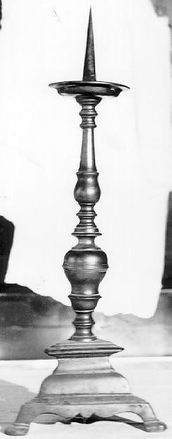 candeliere, serie - bottega italiana (secc. XVIII/ XIX)