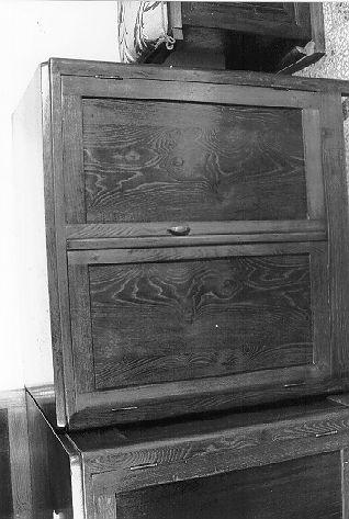 credenza, serie - bottega italiana (primo quarto sec. XX)