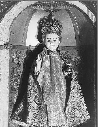 Gesù Bambino (statua) di Necchi Ghiri Alberto (?) (prima metà sec. XX)