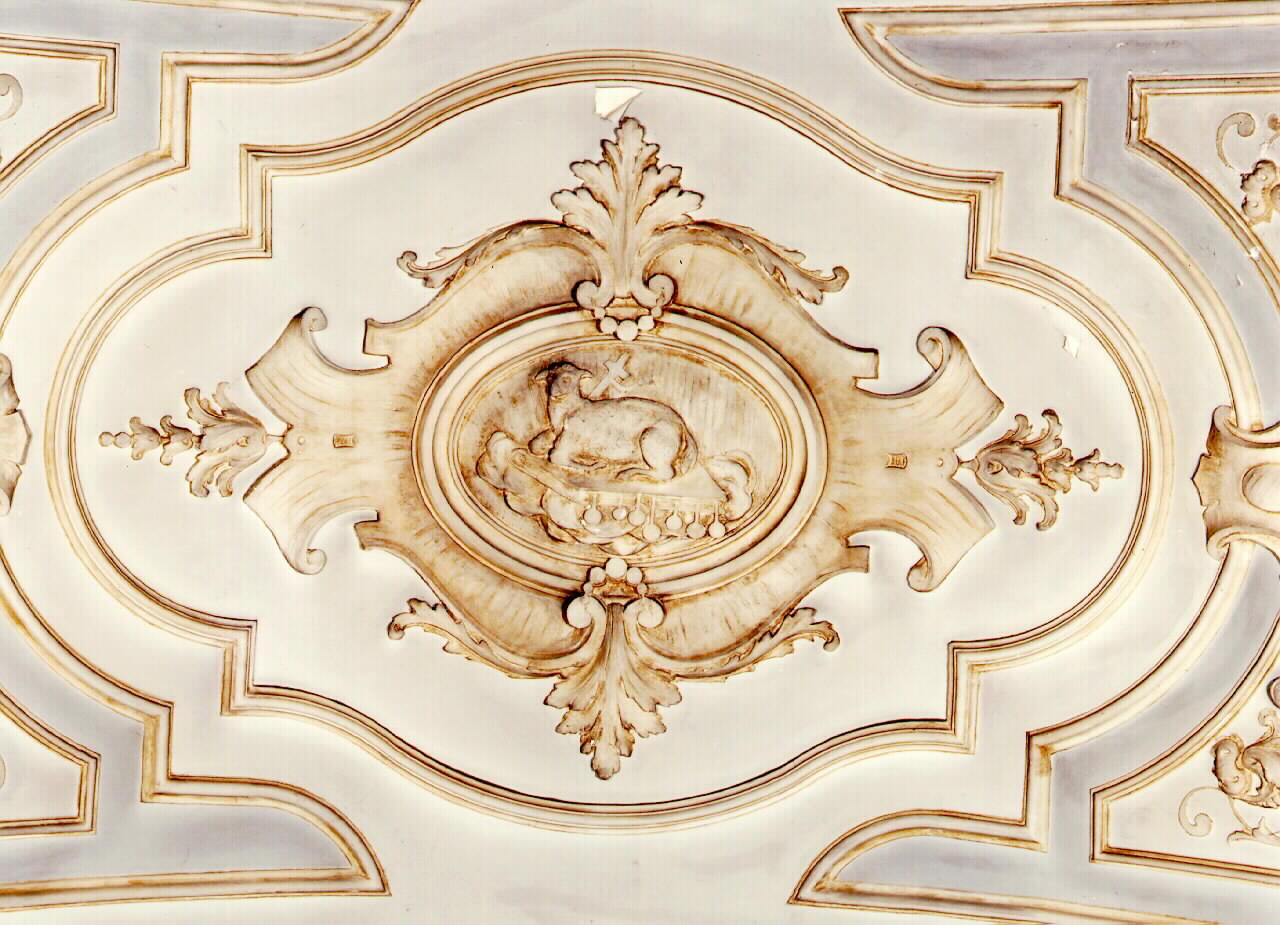 cartella con agnello su libro dei sette sigilli (rilievo) - ambito siciliano (Seconda metà sec. XIX)