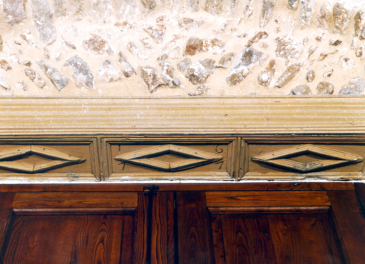 architrave a rilievo - produzione siciliana (sec. XVII)