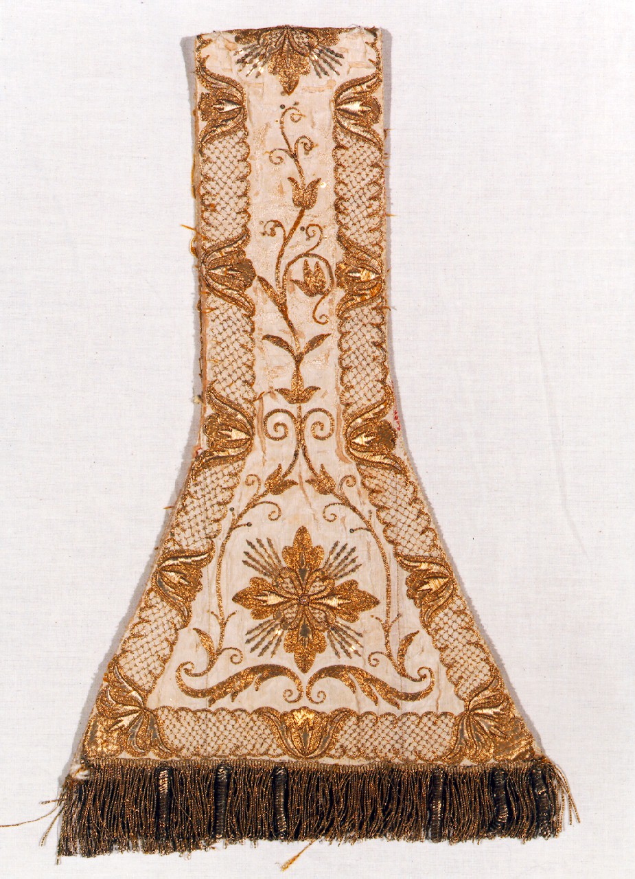 manipolo - manifattura siciliana (Prima metà sec. XIX)