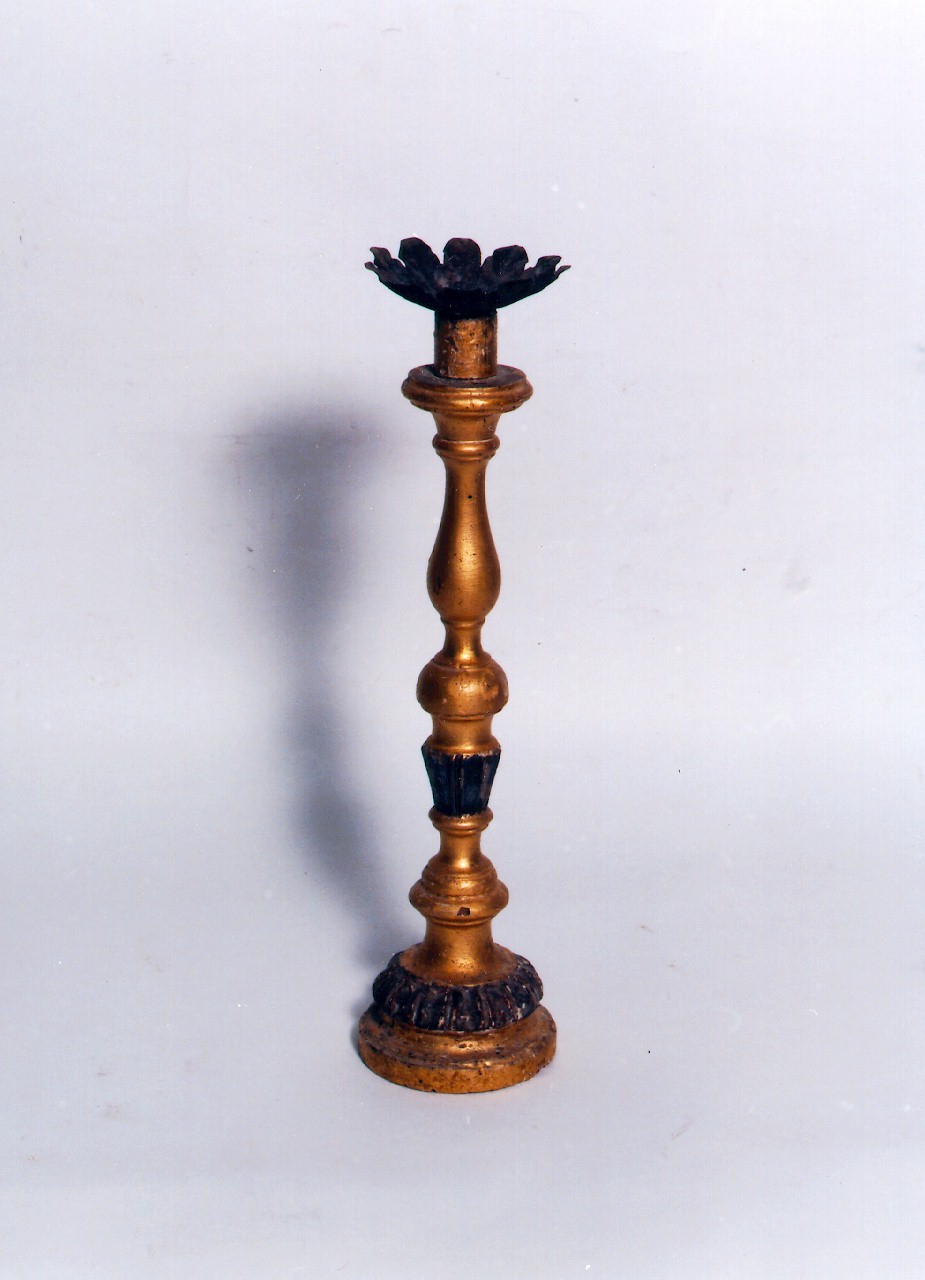 candeliere d'altare, serie - produzione siciliana (Seconda metà sec. XIX)