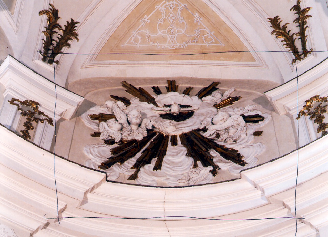 colomba dello Spirito Santo e cherubini (rilievo) - ambito siciliano (Metà sec. XVIII)