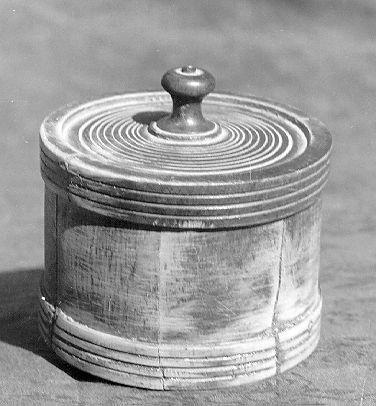 scatola per ostie - ambito italiano (sec. XX)