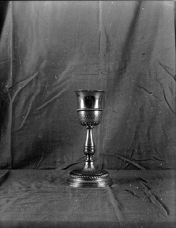 calice - bottega italiana (sec. XX)