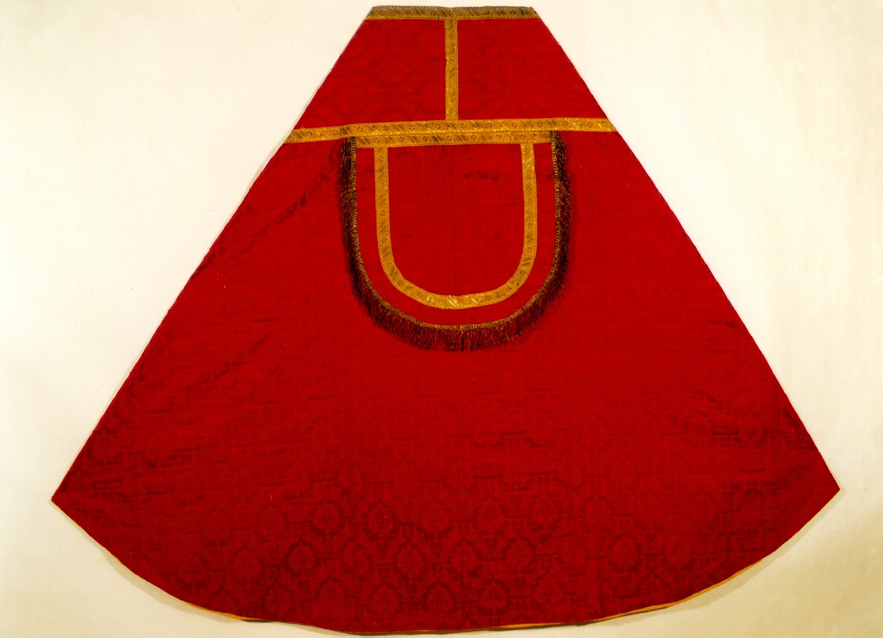 piviale - manifattura siciliana (Seconda metà sec. XIX)