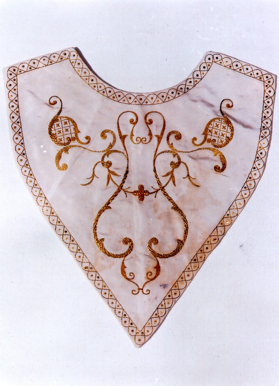 addobbo di statua - manifattura siciliana (Seconda metà sec. XIX)